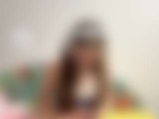 Live cam show with ElsaKisamore - Role Play on Camsoda