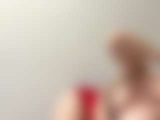 ElsaKisamore's Live Sex Cam Show