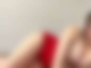 ElsaKisamore's Live Sex Cam Show