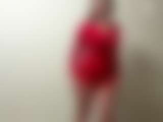 ElsaKisamore's Live Sex Cam Show