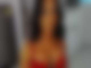 Live cam show with EmmaSweett04 - Brown Eyes on AdultVida.com