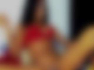 EmmaSweett04's Live Sex Cam Show