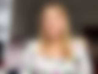GlendaTrotty's Live Sex Cam Show