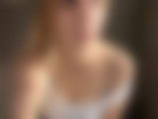 GlendaTrotty's Live Sex Cam Show