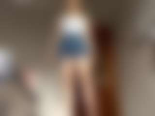 GlendaTrotty's Live Sex Cam Show