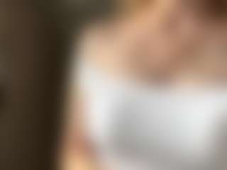 GlendaTrotty's Live Sex Cam Show