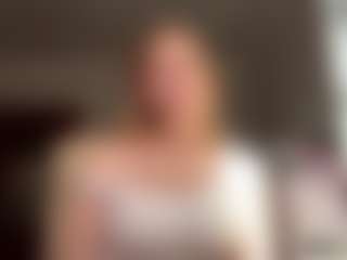 GlendaTrotty's Live Sex Cam Show
