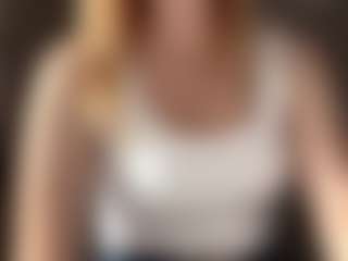 GlendaTrotty's Live Sex Cam Show