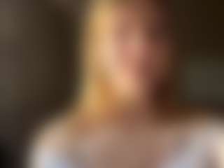 GlendaTrotty's Live Sex Cam Show