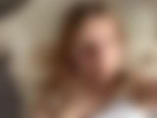 GlendaTrotty's Live Sex Cam Show