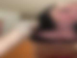 Live cam show with I-Love-Bunny - Solo on Camsoda