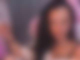 Live cam show with Jennie - Italian Mature on CamClone