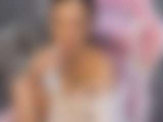 Jennie MILF webcam performer live streaming
