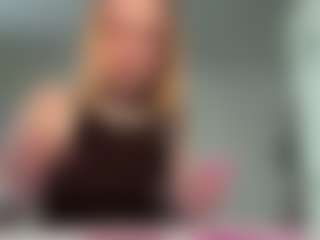 LeonaGoldermann's Live Sex Cam Show