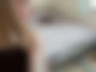 LeonaGoldermann's Live Sex Cam Show
