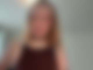 LeonaGoldermann's Live Sex Cam Show