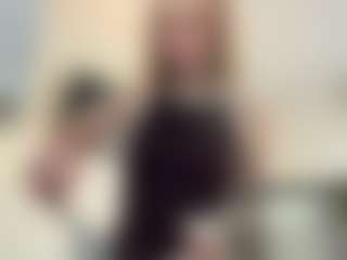 LeonaGoldermann's Live Sex Cam Show