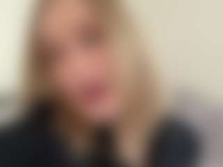 LeonaGoldermann's Live Sex Cam Show