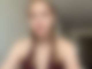 Live cam show with MelaineTosh - Squirt on Ass Tok