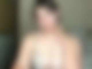 Live cam show with NakitaStrohman - Tease on Camsoda