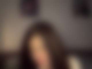 Live cam show with Alina - Brown Hair Teen (18+) on sexylive.show