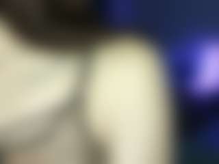 Live cam show with Alina - Average on Camiplay Live