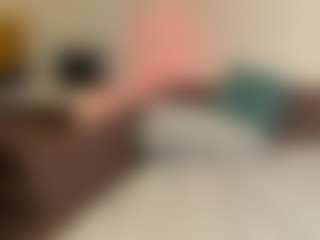 Live cam show with Alina - Brown Hair on ObeyMaria