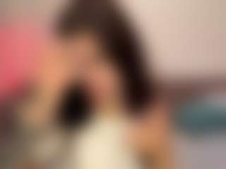 Live cam show with Alina - Full Nudity on Camsoda