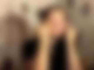 WillettaMatinez's Live Sex Cam Show