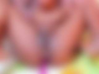 Live cam show with Alma-sweett - Longlegs on Dolls Live