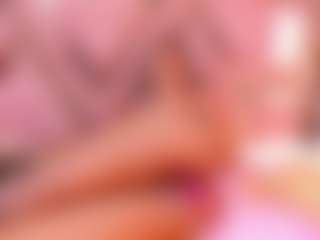 Live cam show with Alma-sweett - New Big Ass on friskycurves.com