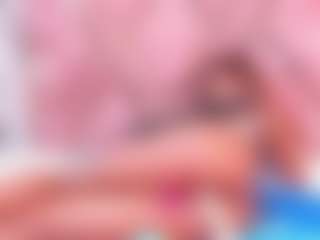 Live cam show with Alma-sweett - Squirt on CamClone