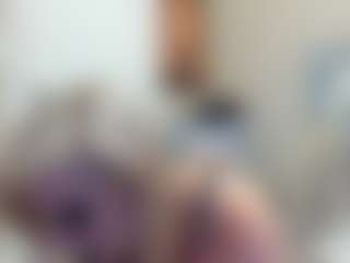 AmethystFoxx's Live Sex Cam Show