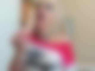 Live cam show with AmethystFoxx - White Blonde Hair on madthumbs | united states