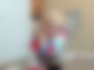 Live cam show with AmethystFoxx - Lingerie on Dolls Live