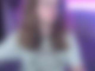 Live cam show with AnniBrown - Strapon on StripNow