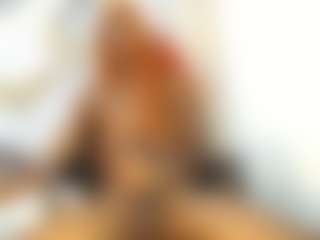 Live cam show with AuroraMilano - Blowjob on x69.live