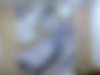 Live cam show with AuroraMilano - White on Camsoda.co | colombia