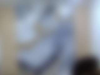 AuroraMilano's Live Sex Cam Show