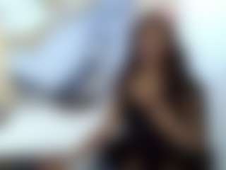 Live cam show with AuroraMilano - Beardy on EXY