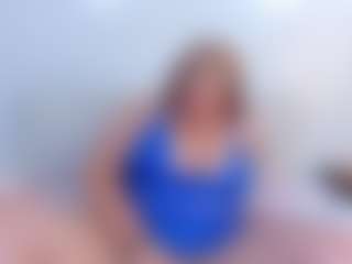 Live cam show with Brithanny-Thompson - New Big Tits on TastyBlacksLive