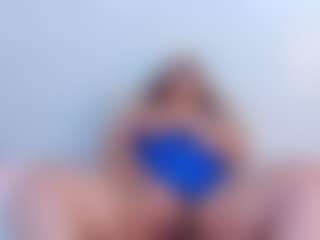 Live cam show with Brithanny-Thompson - New Teen (18+) on boobsie.com