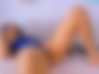 DiamondLuxe's Live Sex Cam Show