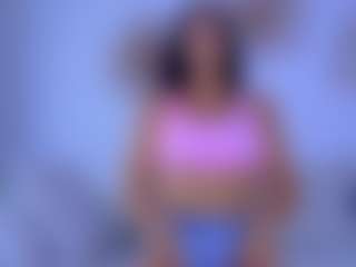 DiamondLuxe's Live Sex Cam Show
