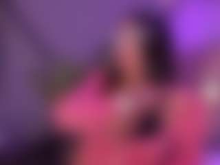 KamilaValencia's Live Sex Cam Show