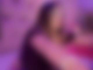 KamilaValencia's Live Sex Cam Show