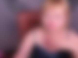 Live cam show with KiraSmiling - Granny Big Tits on Camsoda