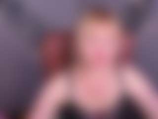 Live cam show with KiraSmiling - Middle Aged on Strip Flash - Live Sex Shows