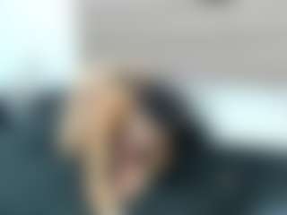 Live cam show with Kylie-cortes - New Latina on Dare Cams | colombia