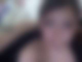 Lynzai6767's Live Sex Cam Show